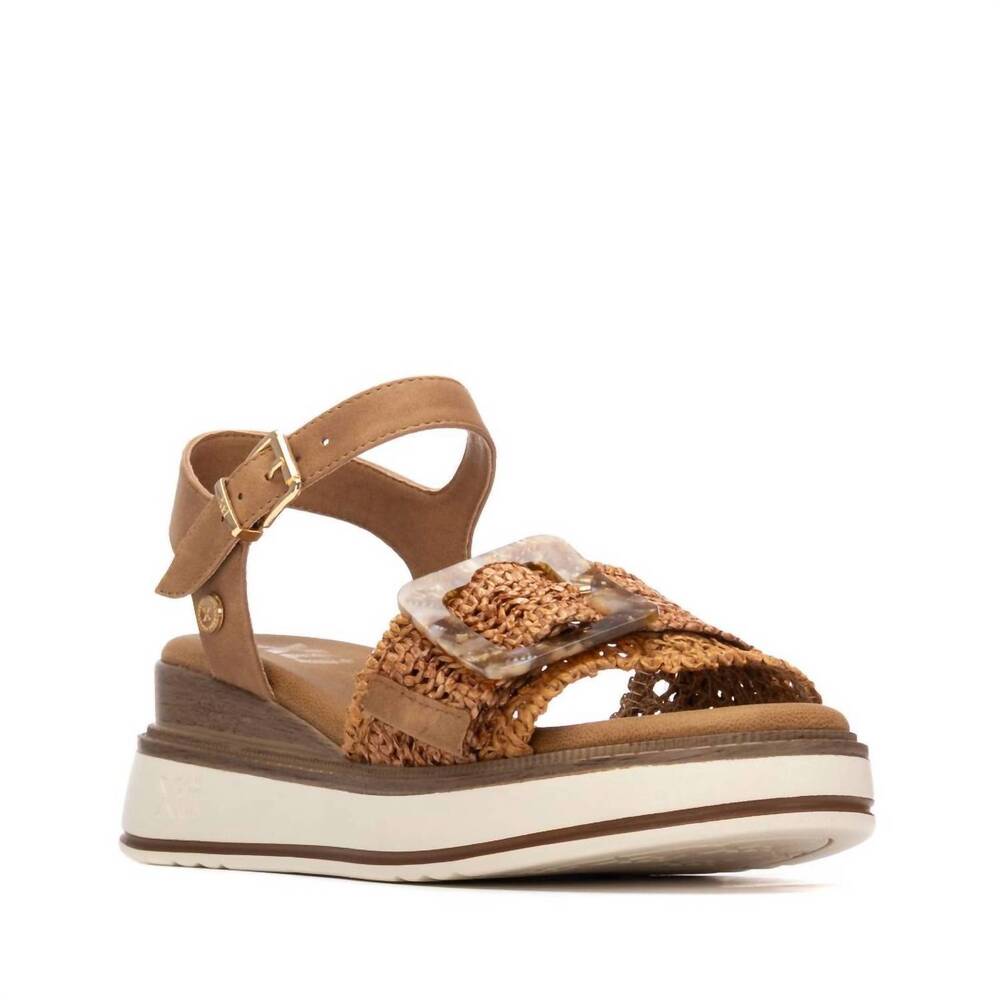 NEW XTI women's ankle strap sandals in camel
